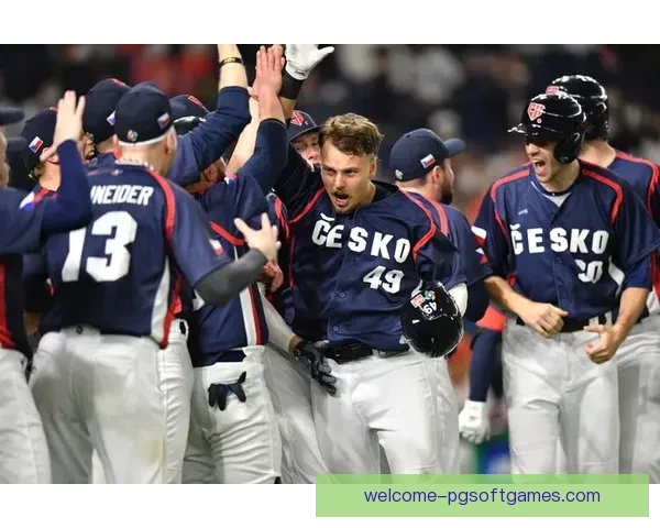 激燃全垒打！挥棒闪耀荣耀，角逐棒球巅峰。