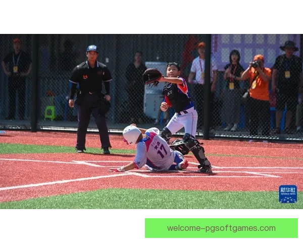 精彩对决！棒球邀请赛领跑者争霸战